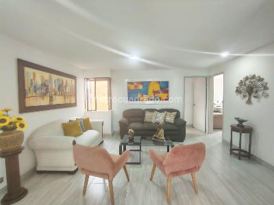 Apartamento de 3 alcobas en venta en El Poblado, Medellín, 128 m² · foto 2 de 19