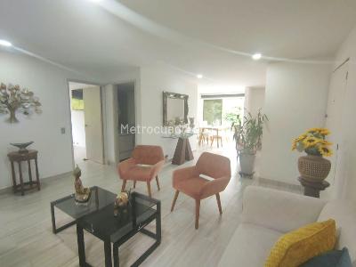 Apartamento de 3 alcobas en venta en El Poblado, Medellín, 128 m² · foto 4 de 19