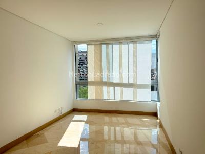 Apartamento en venta en El Poblado, Medellín · foto 11 de 19