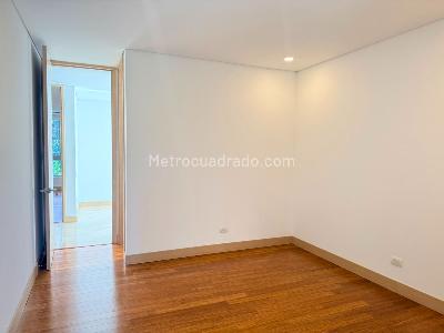 Apartamento en venta en El Poblado, Medellín · foto 15 de 19