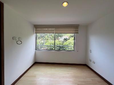 Apartamento de 2 alcobas en arriendo en El Poblado, Medellín, 64 m² · foto 7 de 14