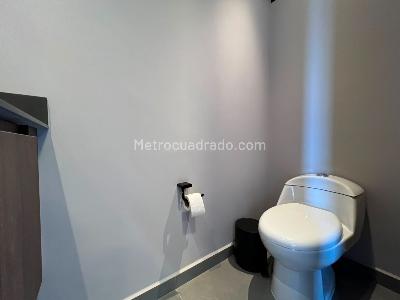 Apartamento de 1 alcoba en arriendo en Altos Del Poblado, Medellín, 50 m² · foto 10 de 10