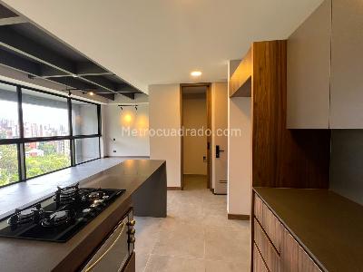 Apartamento de 1 alcoba en arriendo en Altos Del Poblado, Medellín, 50 m² · foto 6 de 10