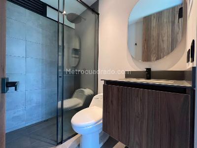 Apartamento de 1 alcoba en arriendo en Altos Del Poblado, Medellín, 50 m² · foto 9 de 10
