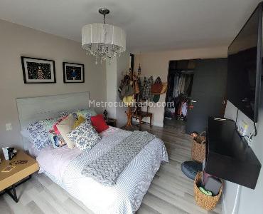 Apartamento en venta en El Poblado, Medellín · foto 9 de 13