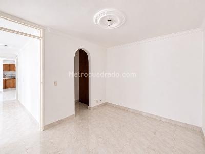 Apartamento de 3 alcobas en arriendo en El Poblado, Medellín, 63 m² · foto 8 de 12