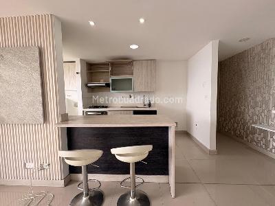 Apartamento de 3 alcobas en venta en Sabaneta, Sabaneta, 84 m² · foto 3 de 15