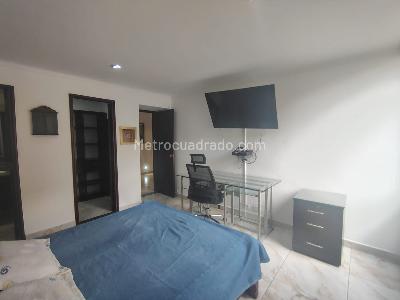Apartamento de 3 alcobas en venta en Los Balsos, Medellín, 215 m² · foto 10 de 18