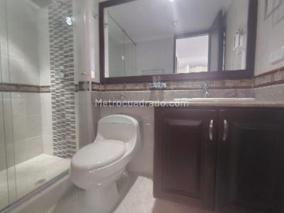 Apartamento de 3 alcobas en venta en Los Balsos, Medellín, 215 m² · foto 17 de 18