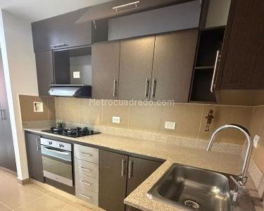 Apartamento en venta en Envigado, Envigado · foto 6 de 12