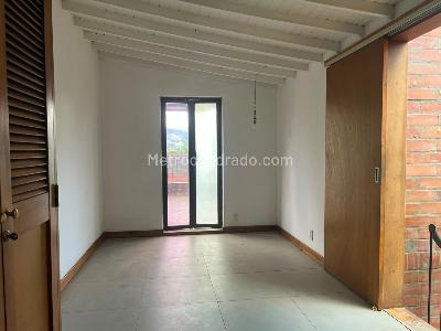 Casa de 3 alcobas en venta en Envigado, Envigado, 160 m² · foto 11 de 17