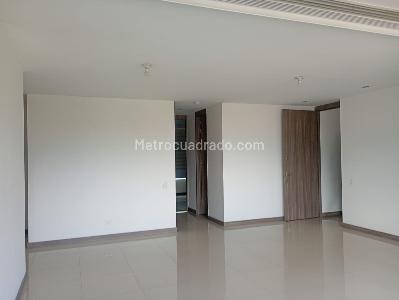 Apartamento en venta en Envigado, Envigado · foto 3 de 17