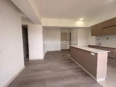 Apartamento de 3 alcobas en venta en Sabaneta, Sabaneta, 76 m² · foto 2 de 15