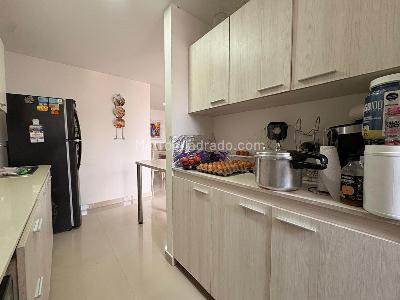 Apartamento de 3 alcobas en venta en Sabaneta, Sabaneta, 84 m² · foto 7 de 16