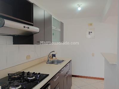 Apartamento en venta en El Poblado, Medellín · foto 7 de 13
