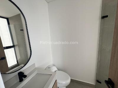 Apartamento en venta en El Poblado, Medellín · foto 11 de 12