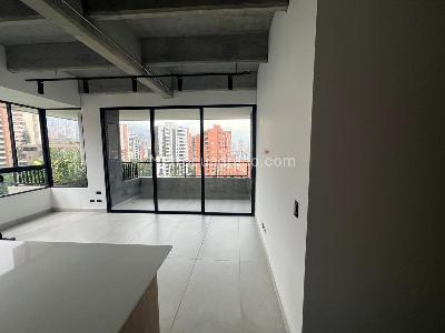 Apartamento en venta en El Poblado, Medellín · foto 4 de 12