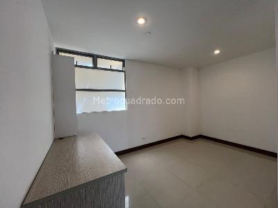 Apartamento de 3 alcobas en venta en Castropol, Medellín, 120 m² · foto 8 de 18