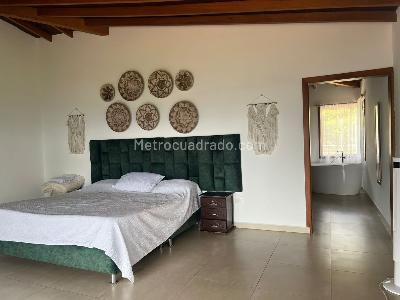Casa de 3 alcobas en arriendo en Envigado, Envigado · foto 12 de 20