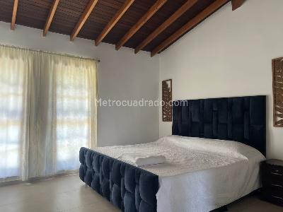 Casa de 3 alcobas en arriendo en Envigado, Envigado · foto 13 de 20