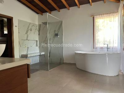 Casa de 3 alcobas en arriendo en Envigado, Envigado · foto 16 de 20