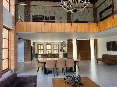 Casa de 3 alcobas en arriendo en Envigado, Envigado · foto 4 de 20