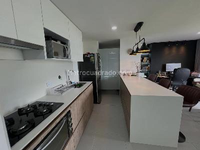 Apartamento de 3 alcobas en venta en Sabaneta, Sabaneta, 71 m² · foto 7 de 13