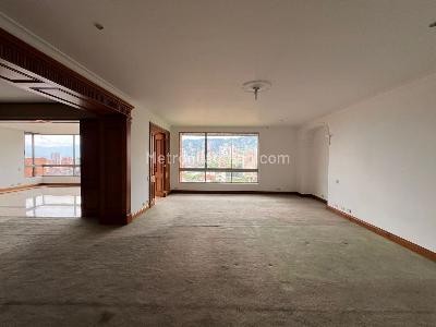 Apartamento en venta en El Poblado, Medellín · foto 14 de 20