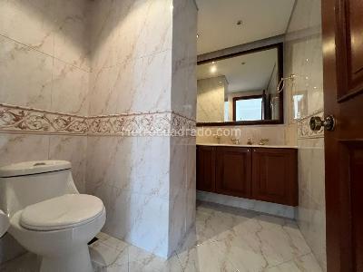 Apartamento en venta en El Poblado, Medellín · foto 20 de 20