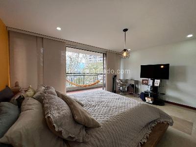 Apartamento en venta en El Poblado, Medellín · foto 8 de 16