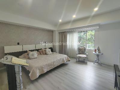 Apartamento en venta en El Poblado, Medellín · foto 11 de 20