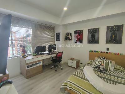 Apartamento en venta en El Poblado, Medellín · foto 15 de 20