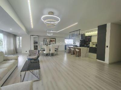 Apartamento en venta en El Poblado, Medellín · foto 2 de 20