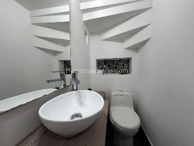 Casa de 4 alcobas en venta en El Poblado, Medellín, 220 m² · foto 19 de 20