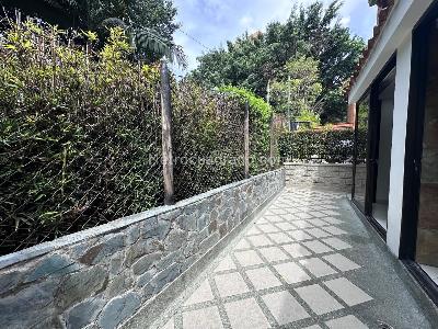 Casa de 4 alcobas en venta en El Poblado, Medellín, 220 m² · foto 20 de 20