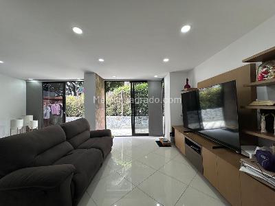Casa de 4 alcobas en venta en El Poblado, Medellín, 220 m² · foto 5 de 20