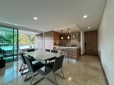 Apartamento de 3 alcobas en venta en El Poblado, Medellín, 130 m² · foto 3 de 13