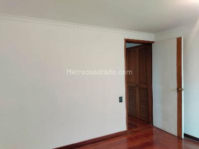 Apartamento de 2 alcobas en venta en El Poblado, Medellín, 183 m² · foto 15 de 18
