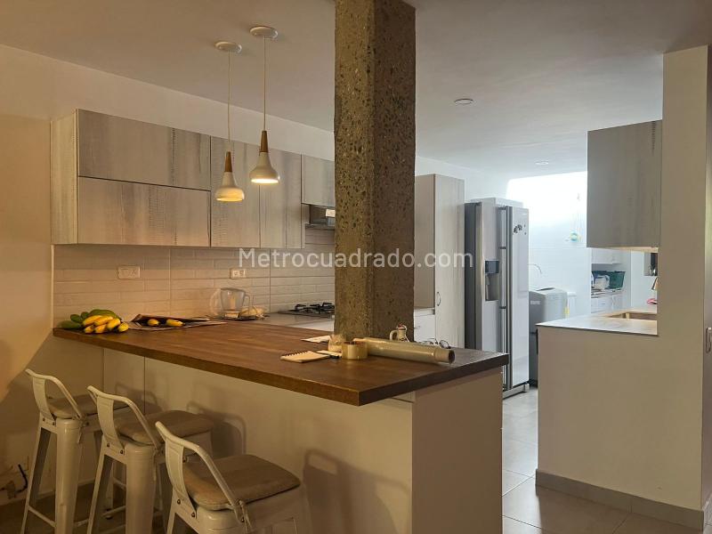 Casa – Envigado, Valle de Aburrá - Más