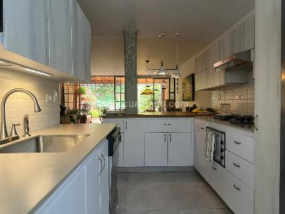 Casa de 3 alcobas en arriendo en Envigado, Envigado, 215 m² · foto 6 de 20