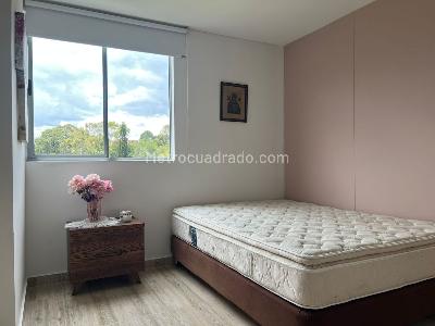 Apartamento en venta en Envigado, Envigado · foto 9 de 16