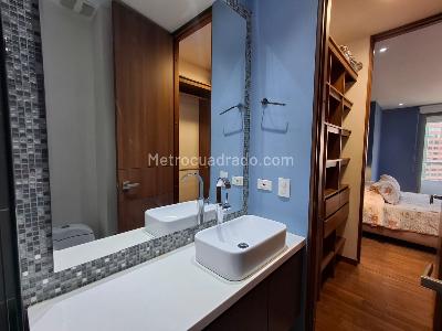 Apartamento de 1 alcoba en arriendo en El Poblado, Medellín, 54 m² · foto 11 de 13
