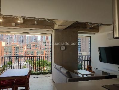 Apartamento en venta en El Poblado, Medellín · foto 2 de 17