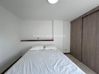 Apartamento en venta en El Poblado, Medellín · foto 12 de 18