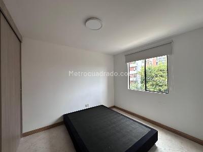 Apartamento en venta en El Poblado, Medellín · foto 13 de 18
