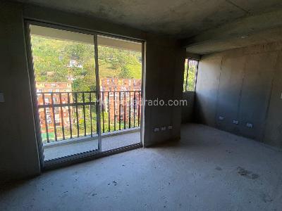 Apartamento de 2 alcobas en venta en Sabaneta, Sabaneta, 55 m² · foto 3 de 12