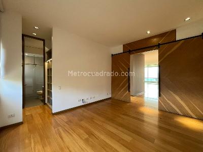 Apartamento en venta en El Poblado, Medellín · foto 13 de 20