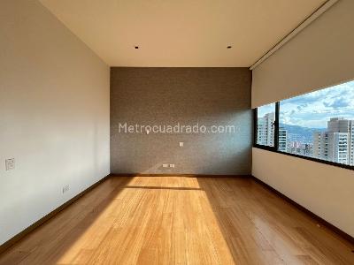 Apartamento en venta en El Poblado, Medellín · foto 14 de 20