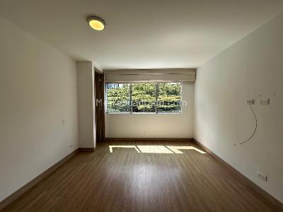 Apartamento de 3 alcobas en arriendo en El Tesoro, Medellín, 136 m² · foto 10 de 20