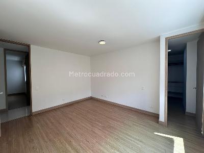 Apartamento de 3 alcobas en arriendo en El Tesoro, Medellín, 136 m² · foto 11 de 20